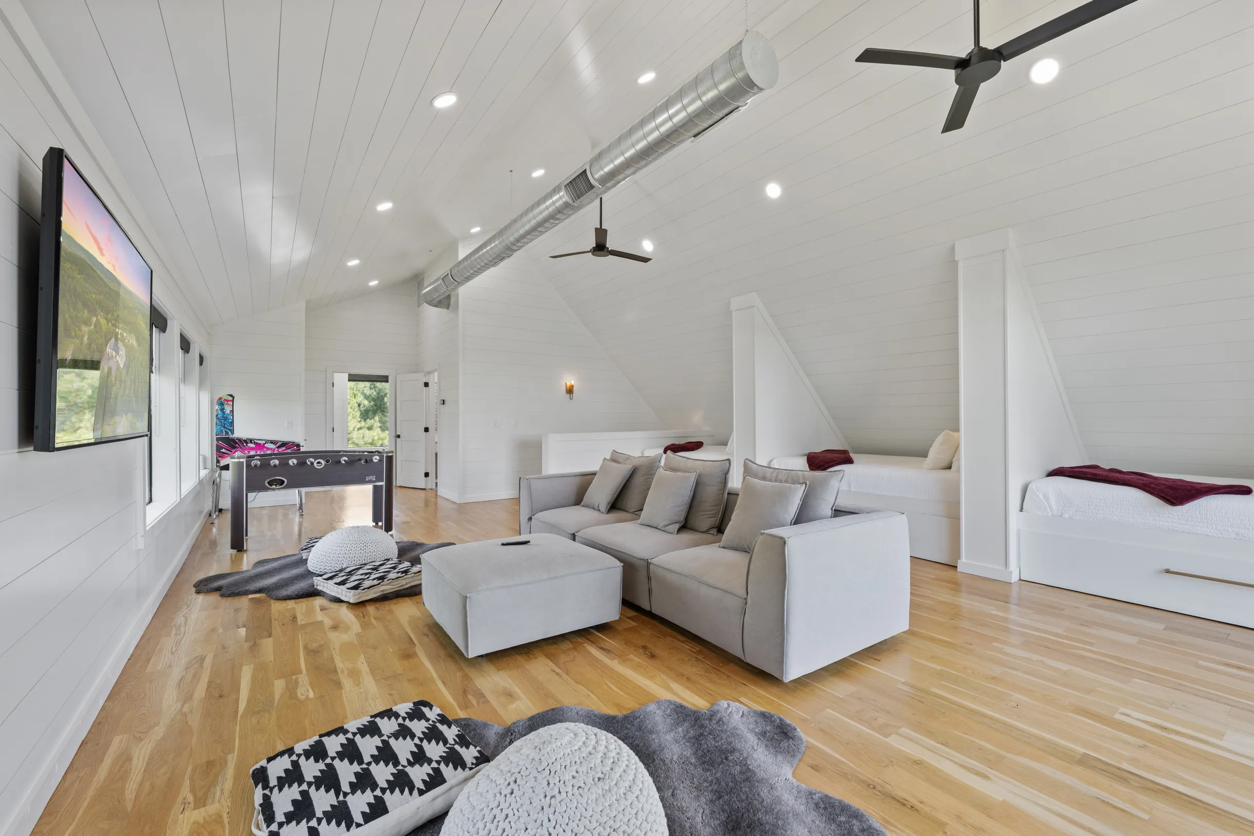 Wander Broken Bow Woods #15