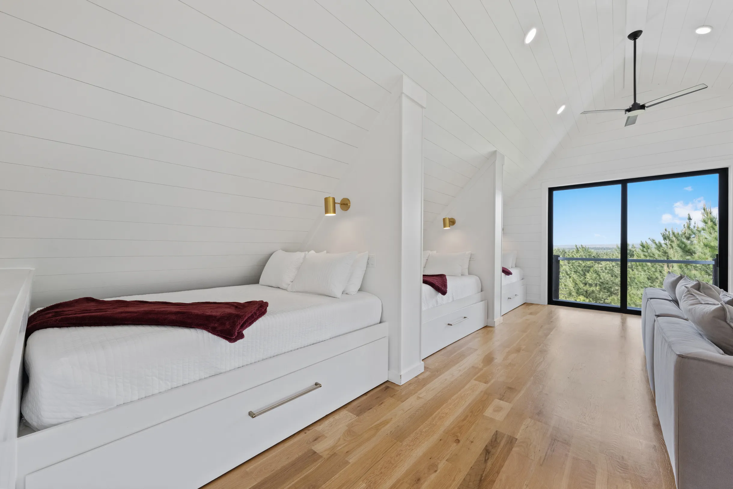 Wander Broken Bow Woods #89