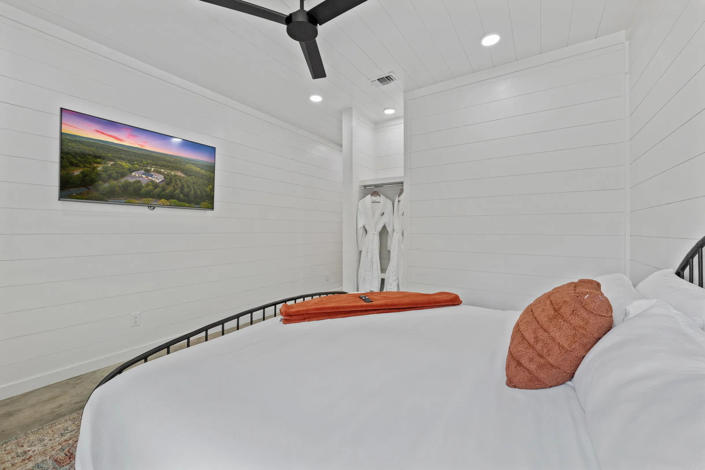 Wander Broken Bow Woods #90