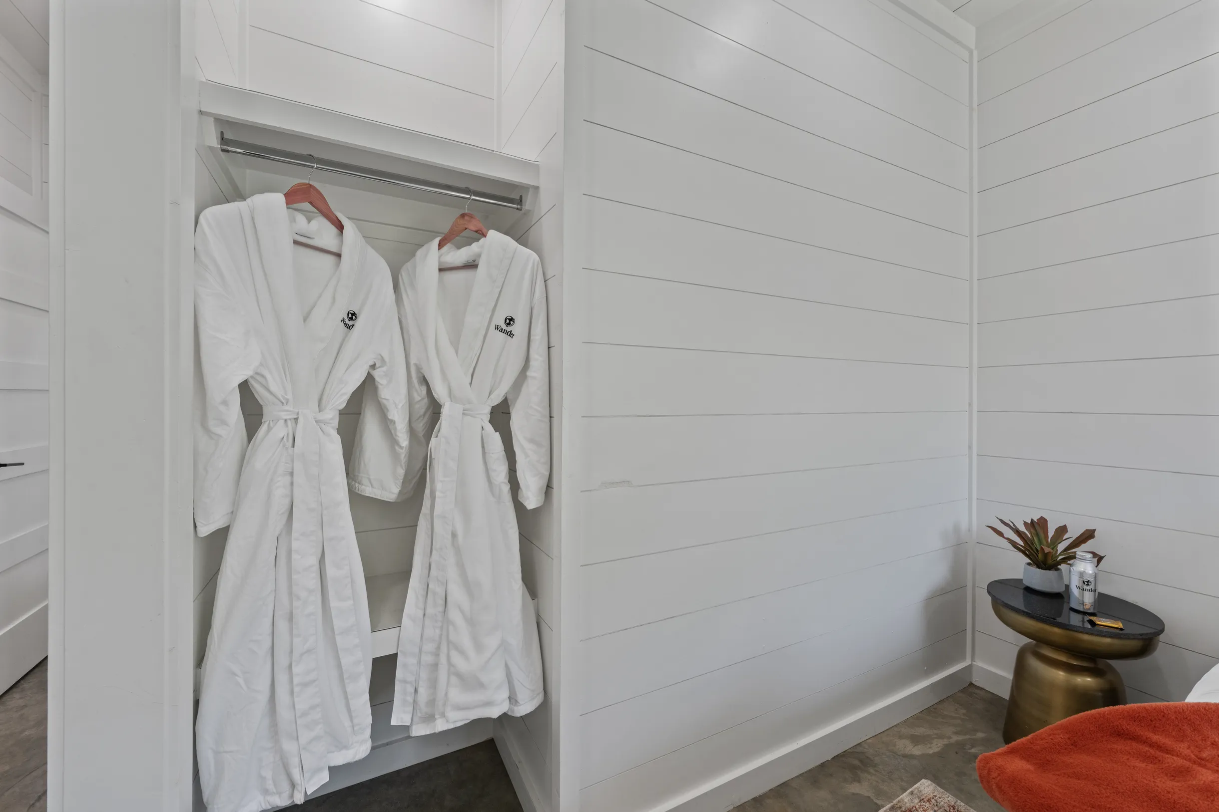 Wander Broken Bow Woods #101