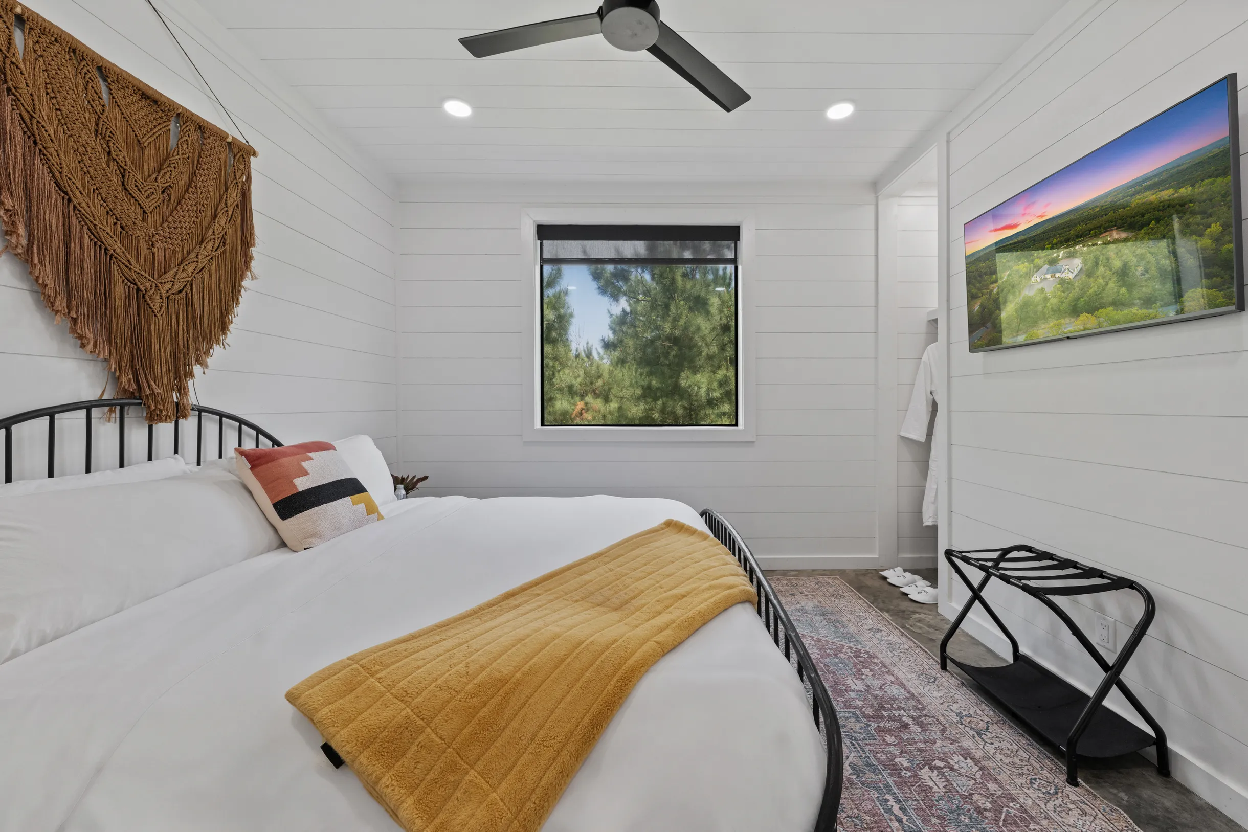 Wander Broken Bow Woods #38