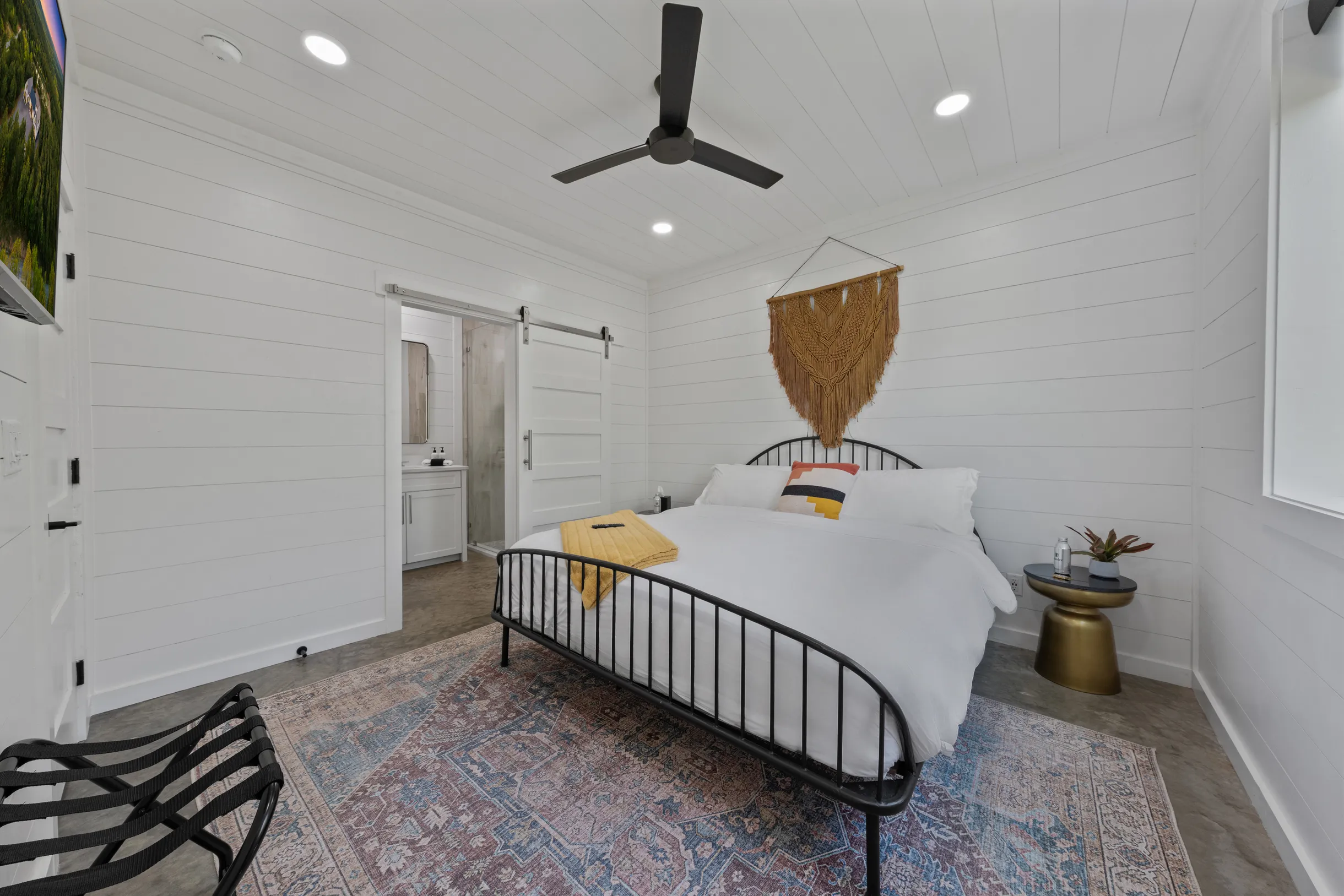 Wander Broken Bow Woods #76