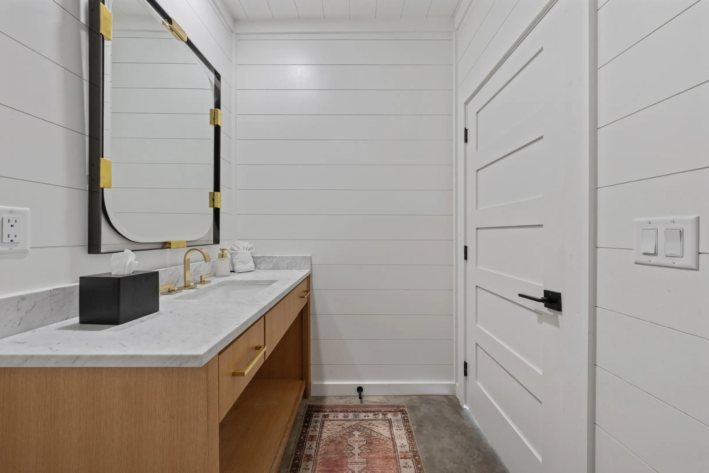 Wander Broken Bow Woods #39