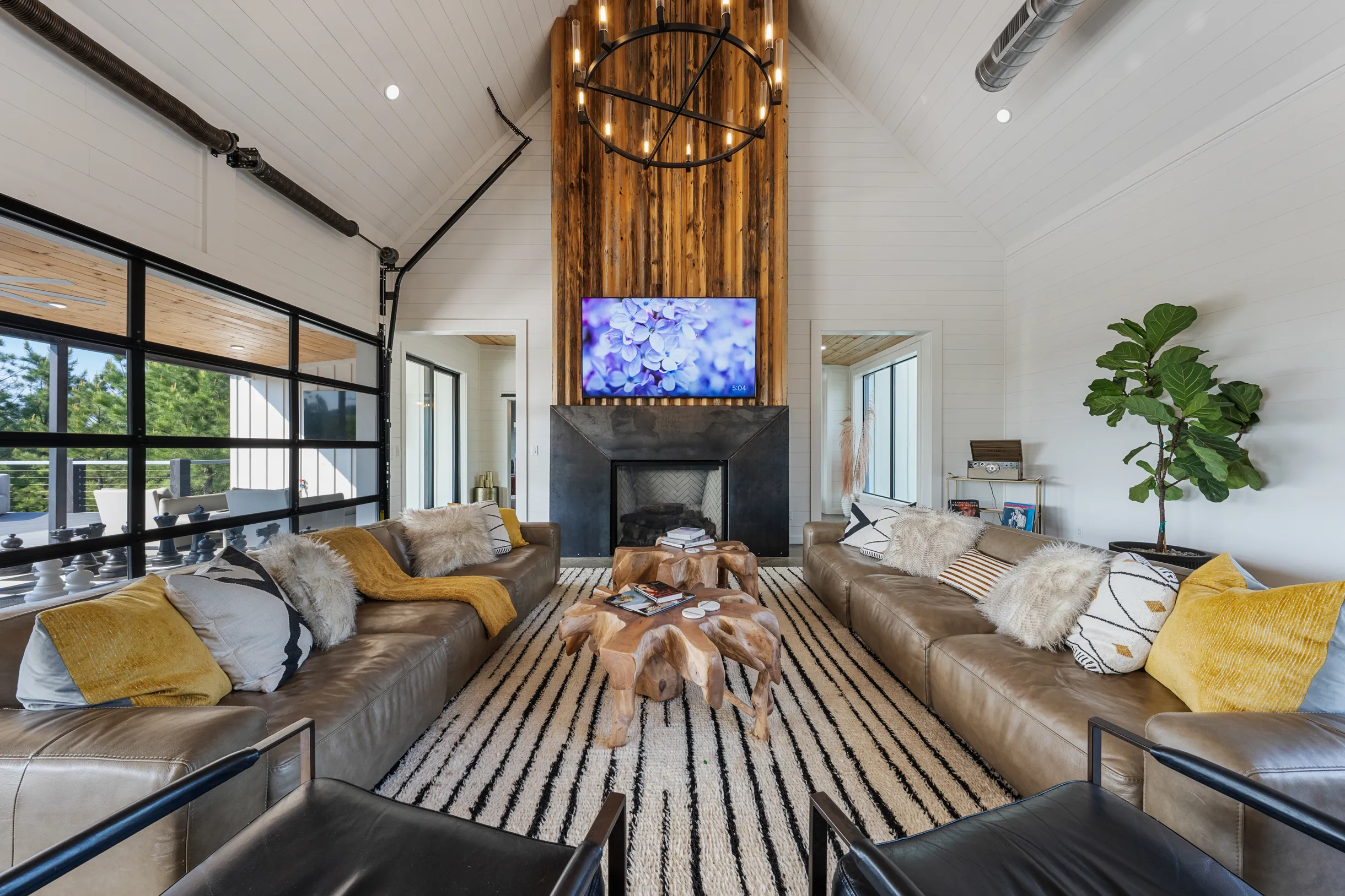 Wander Broken Bow Woods #91