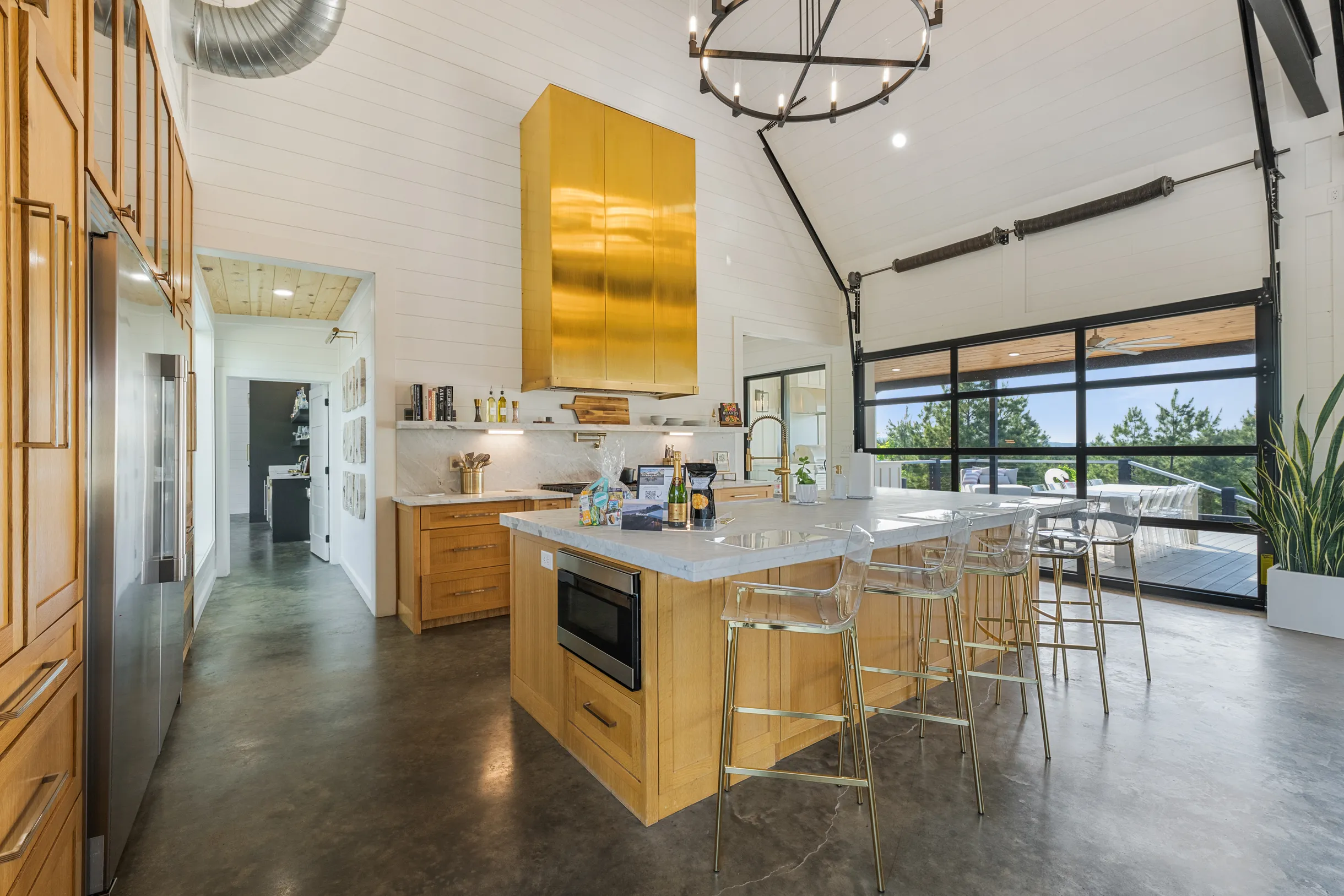 Wander Broken Bow Woods #24