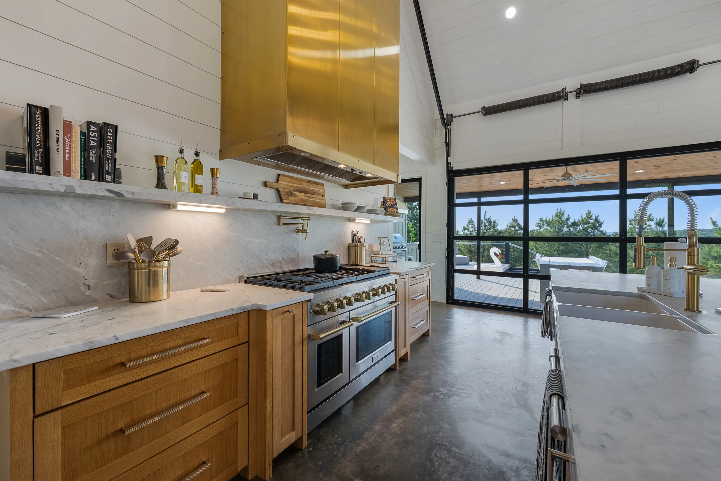 Wander Broken Bow Woods #44