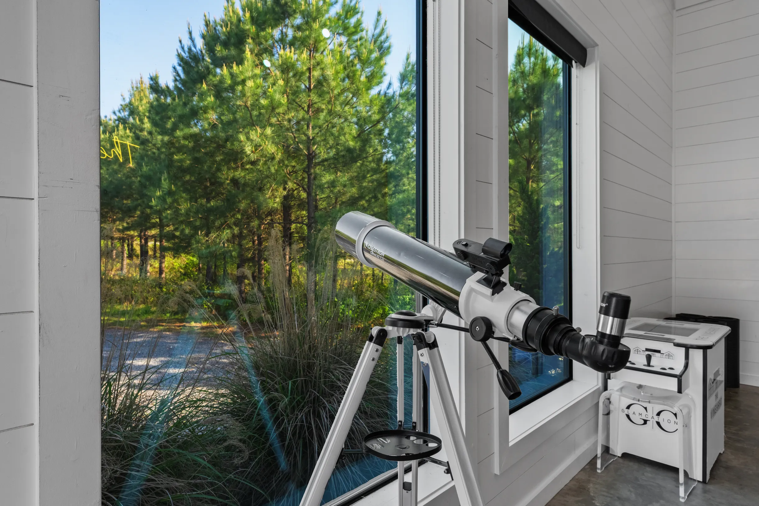 Wander Broken Bow Woods #114