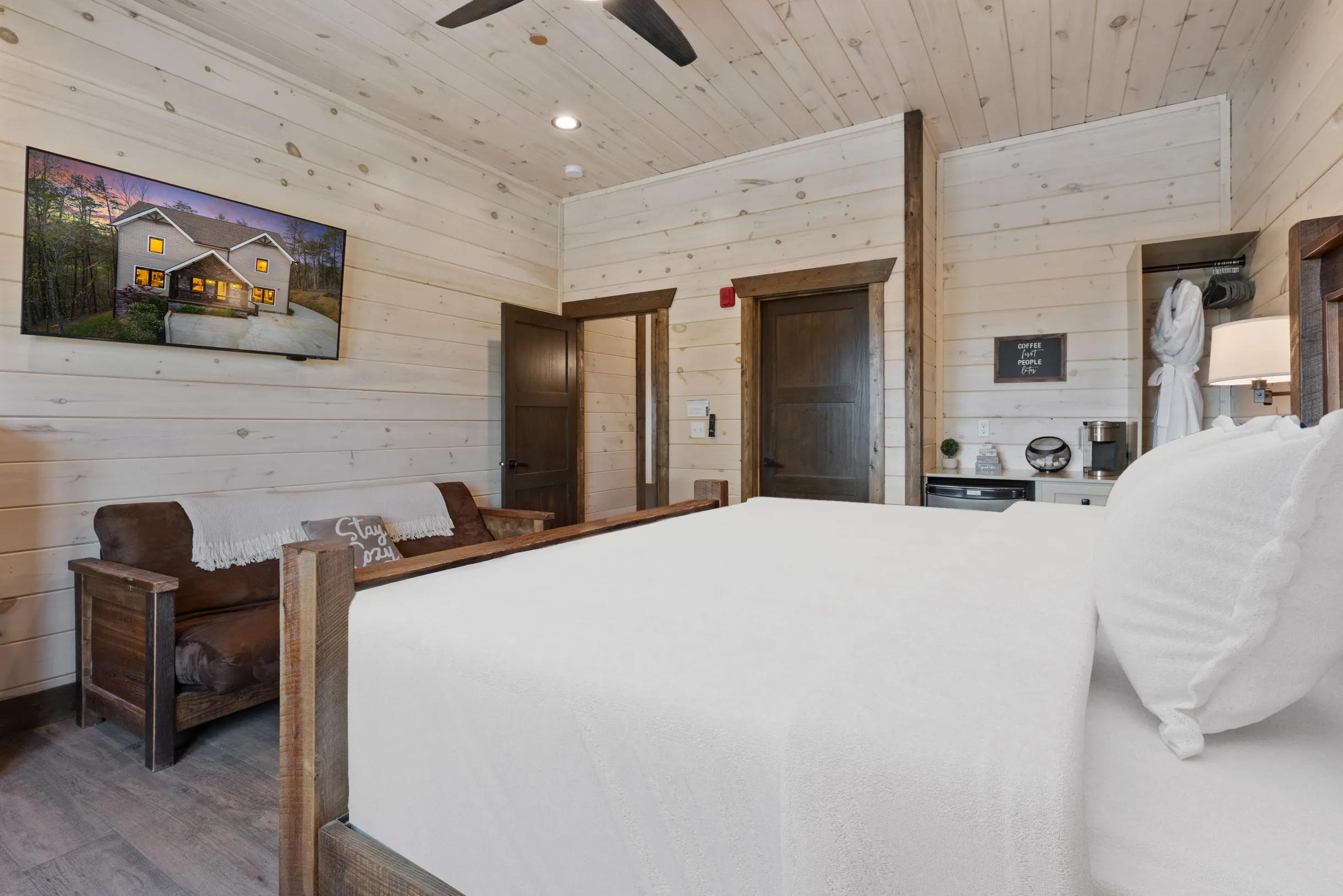 Wander Pigeon Ridge #117