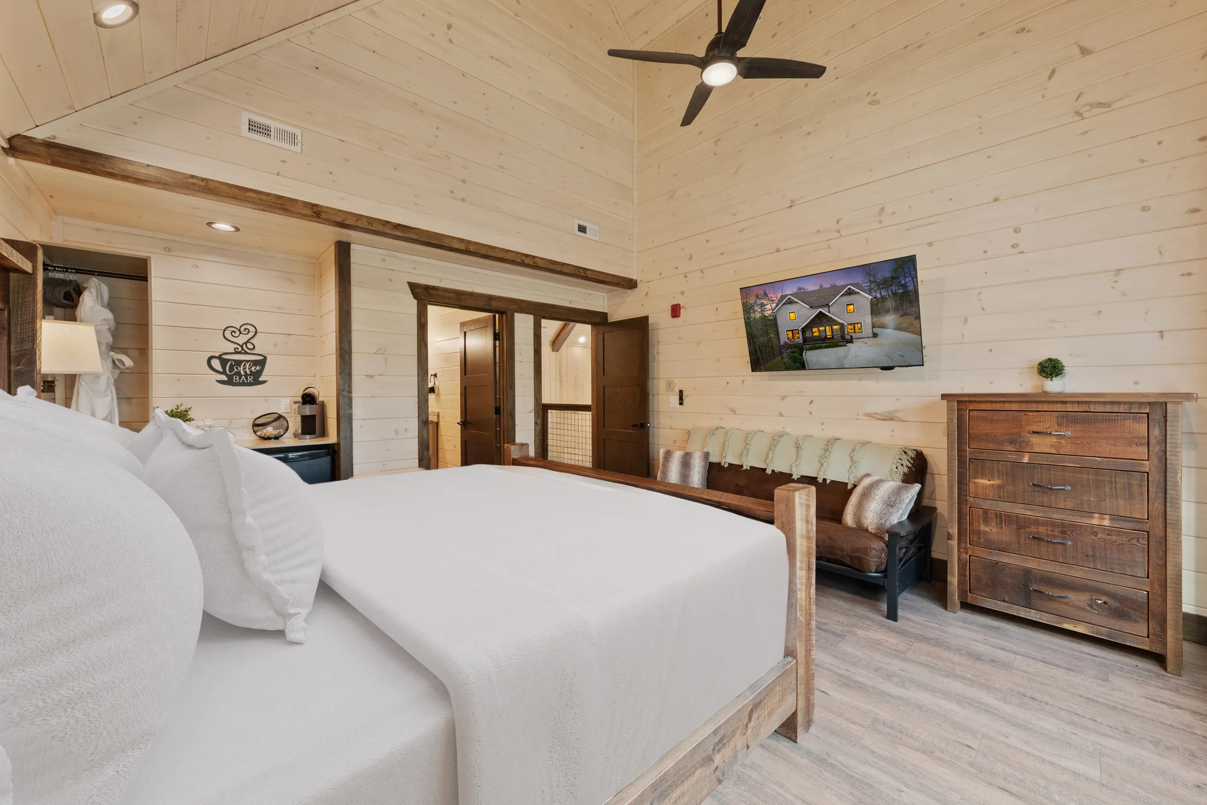 Wander Pigeon Ridge #124