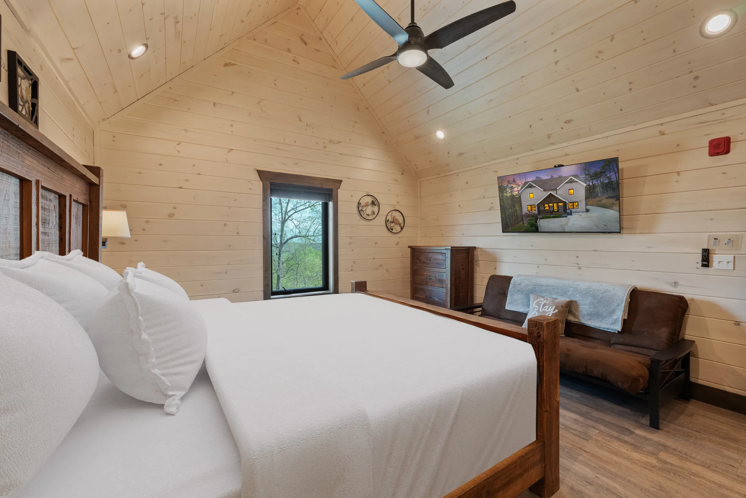 Wander Pigeon Ridge #119