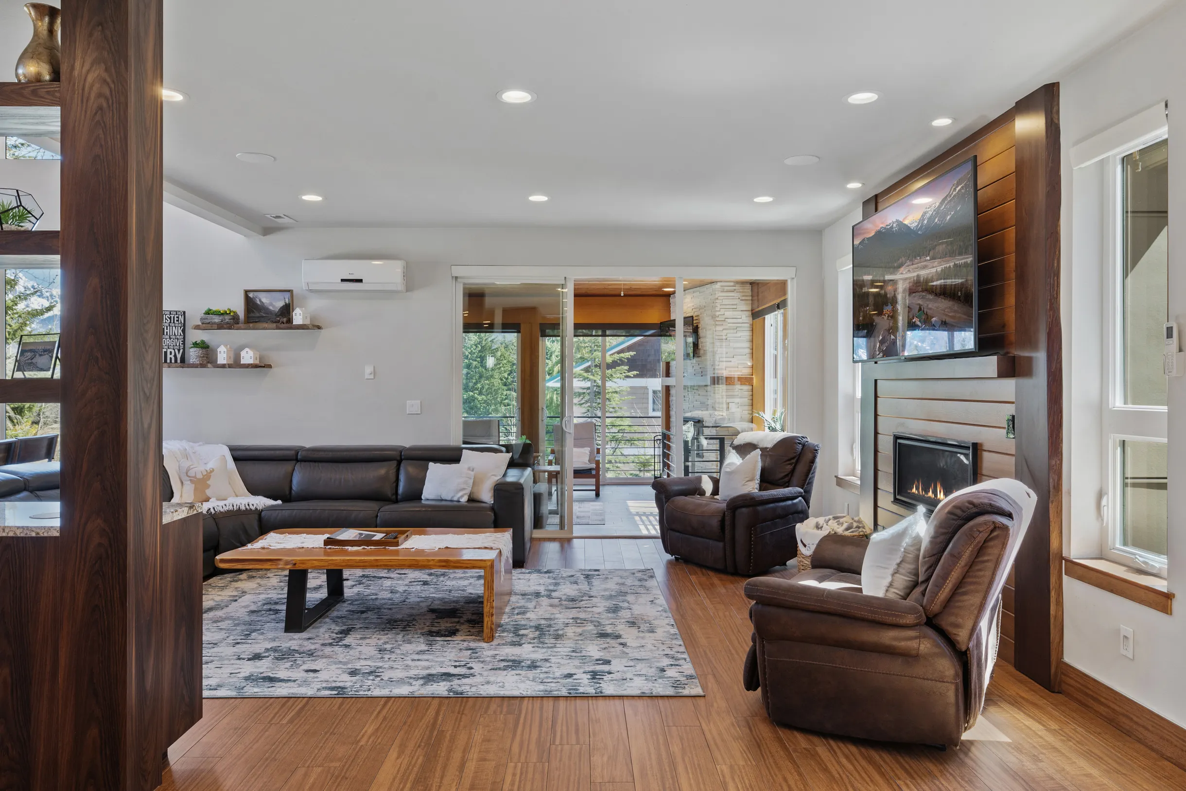 Wander Snoqualmie Pass #97