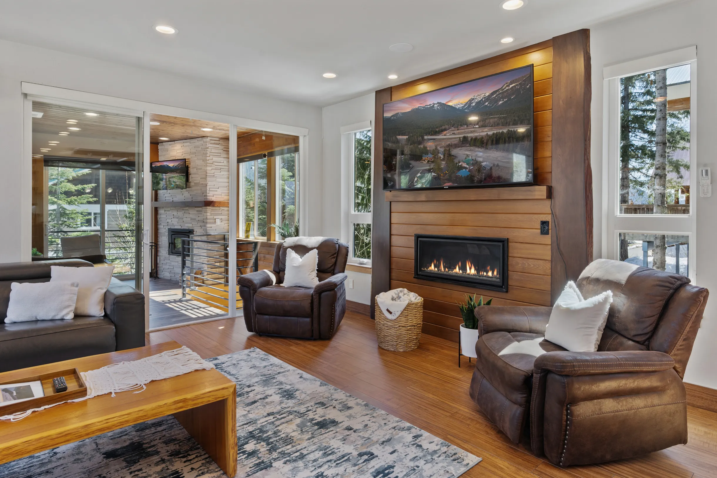 Wander Snoqualmie Pass #135