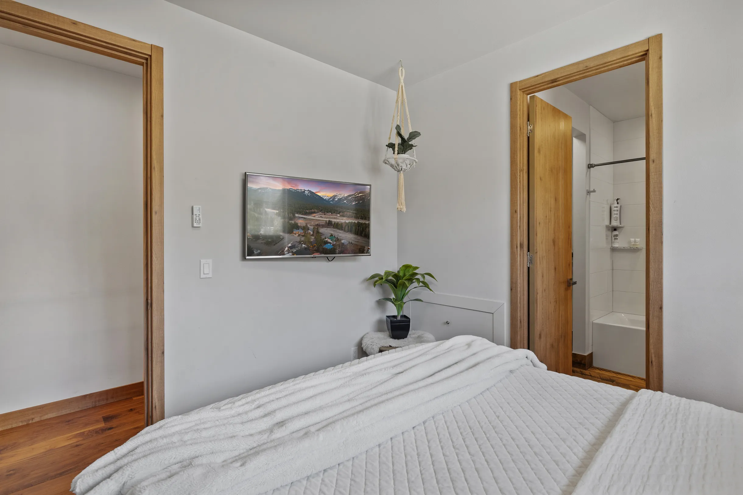 Wander Snoqualmie Pass #75