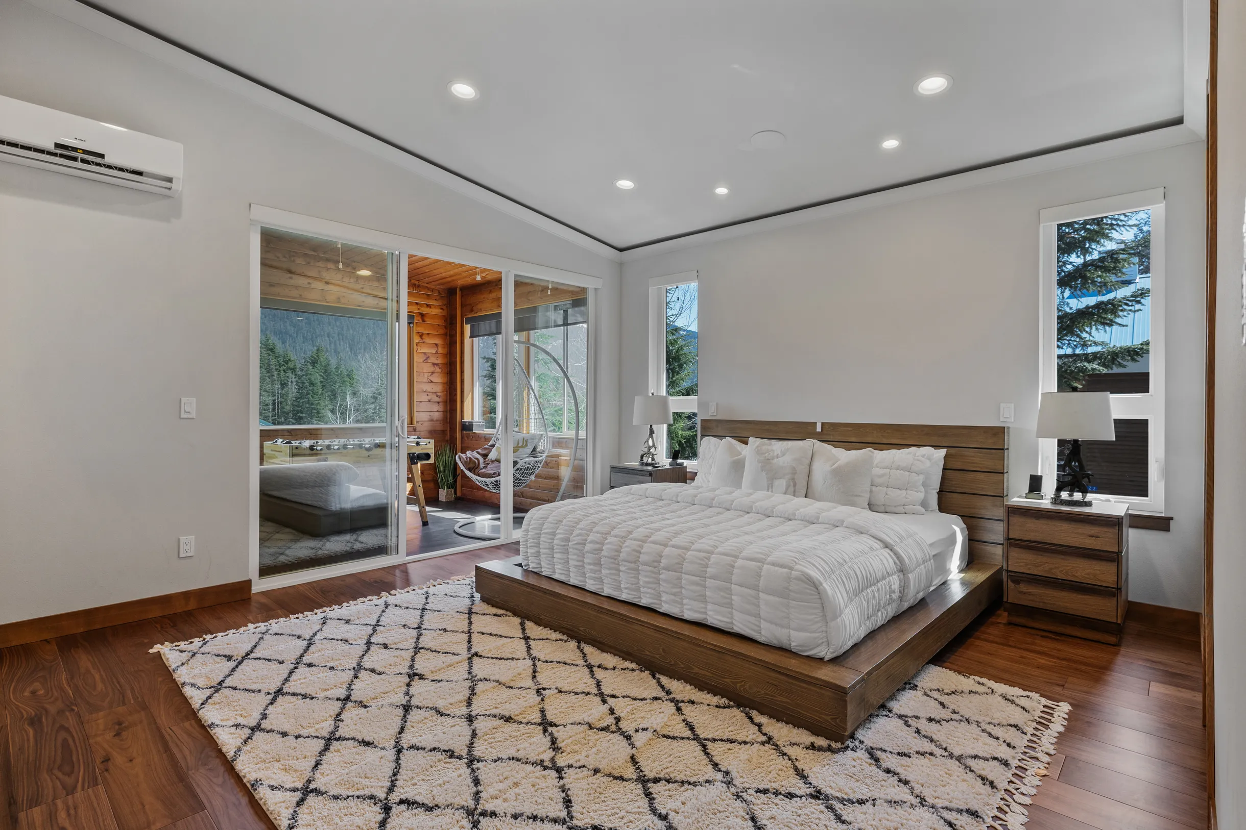 Wander Snoqualmie Pass #92