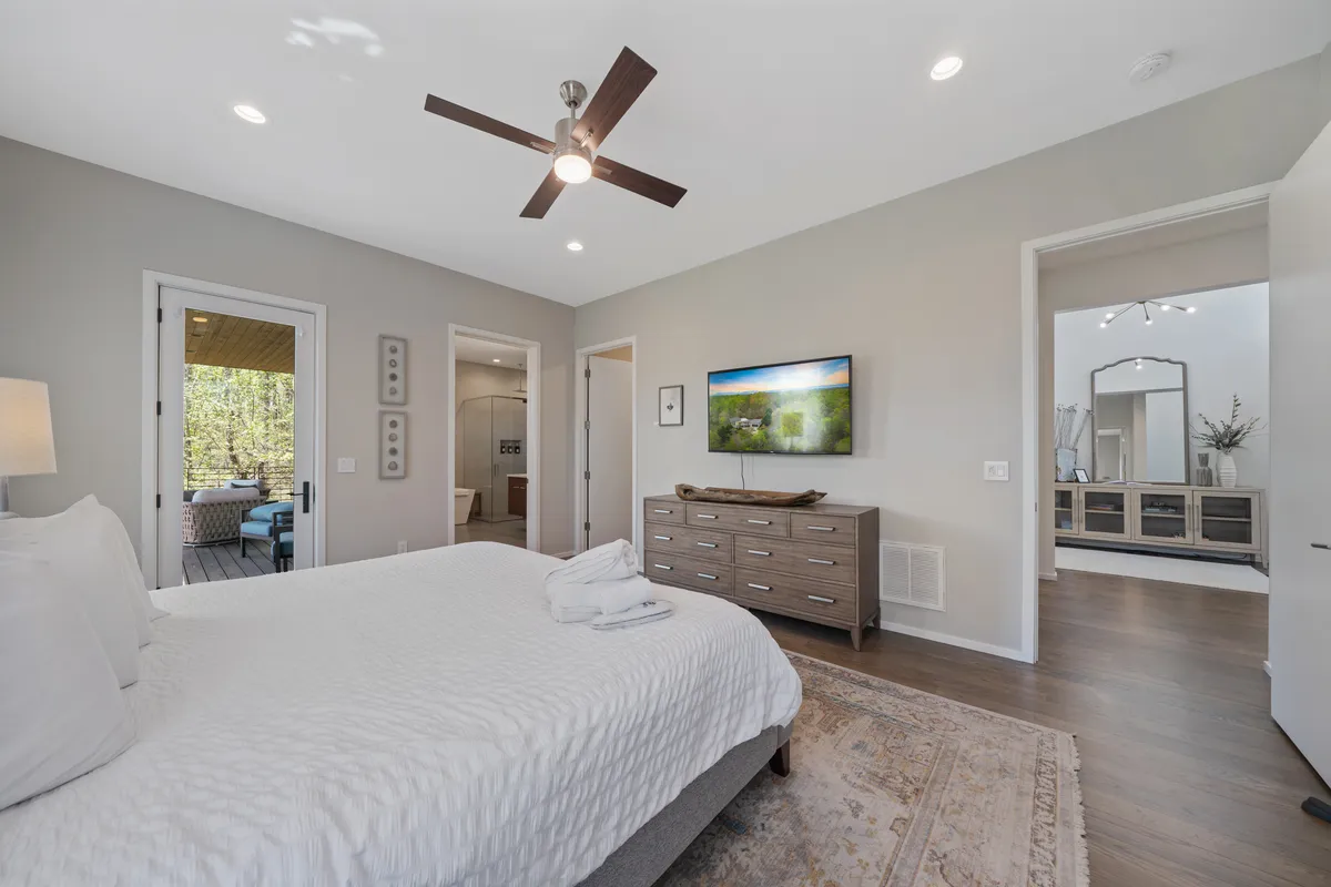 Bedroom 1 image