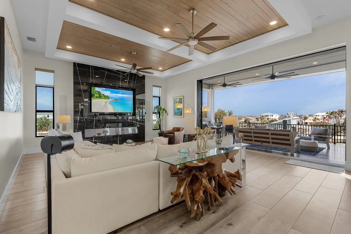 Wander Fort Myers Oasis #46