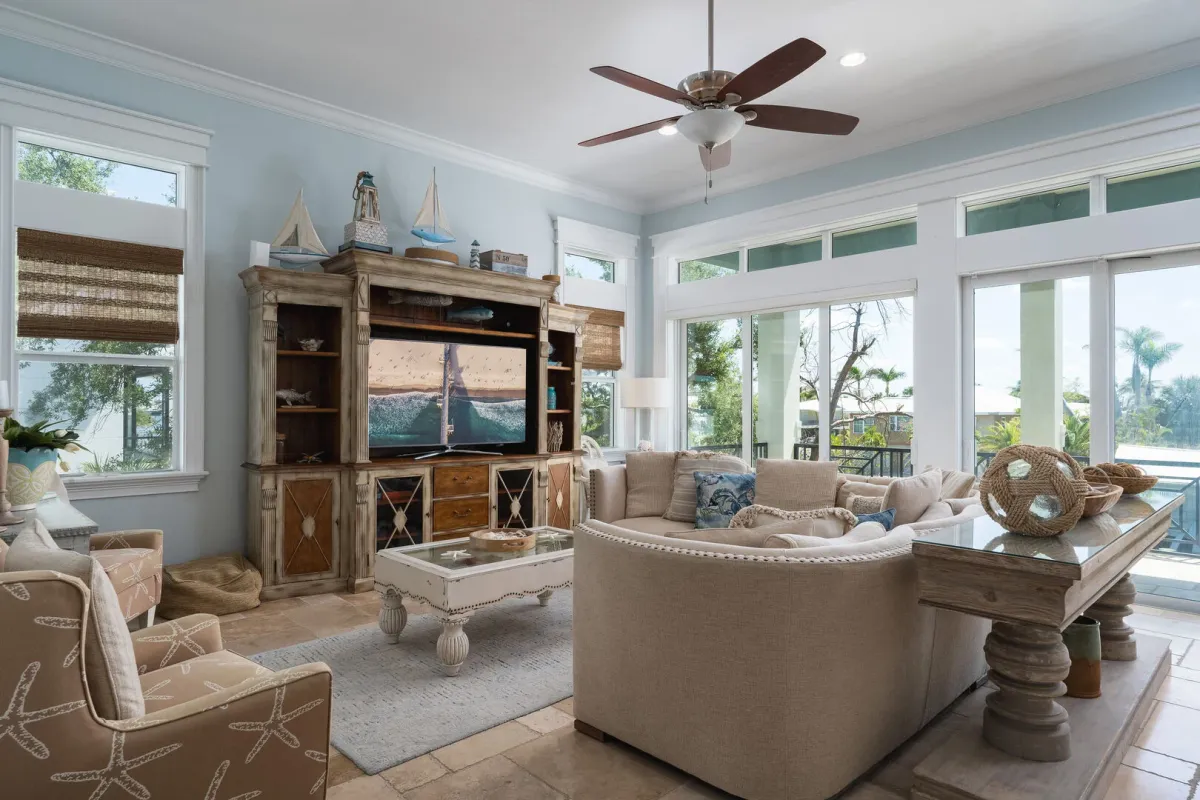 Wander Fort Myers Gulf