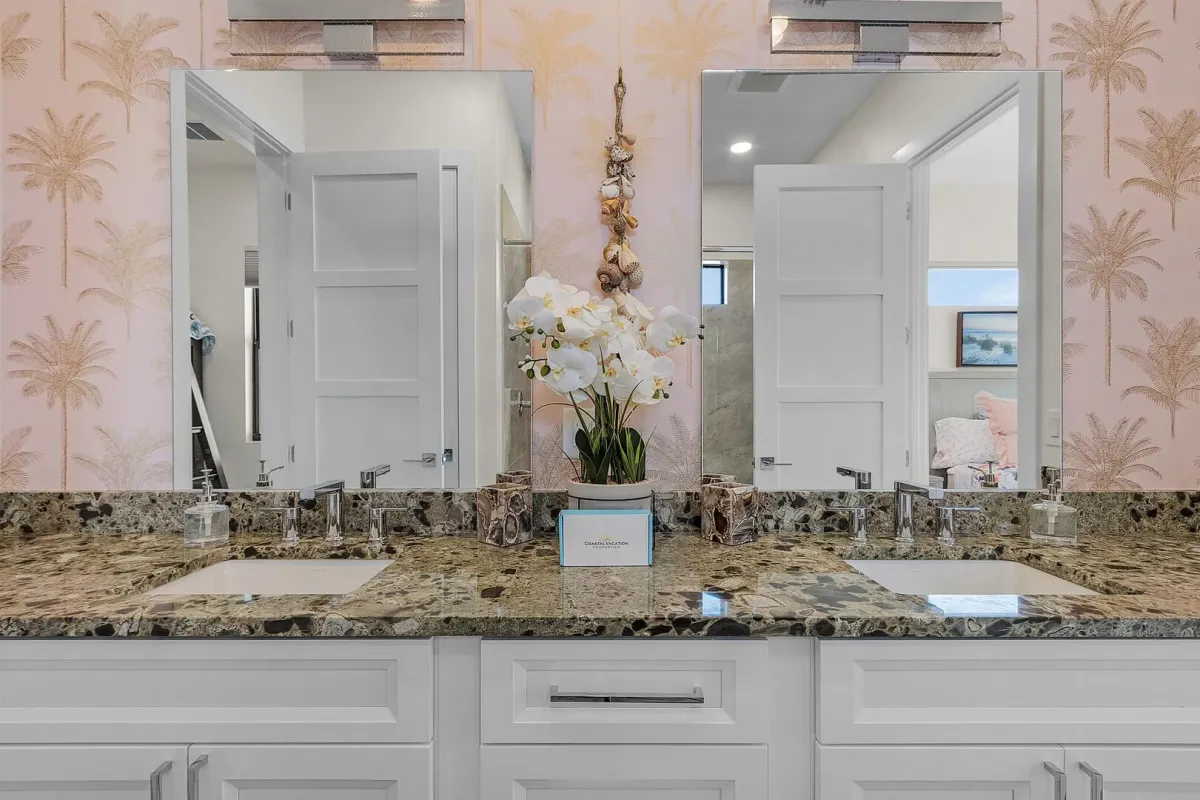 Wander Fort Myers Oasis #22