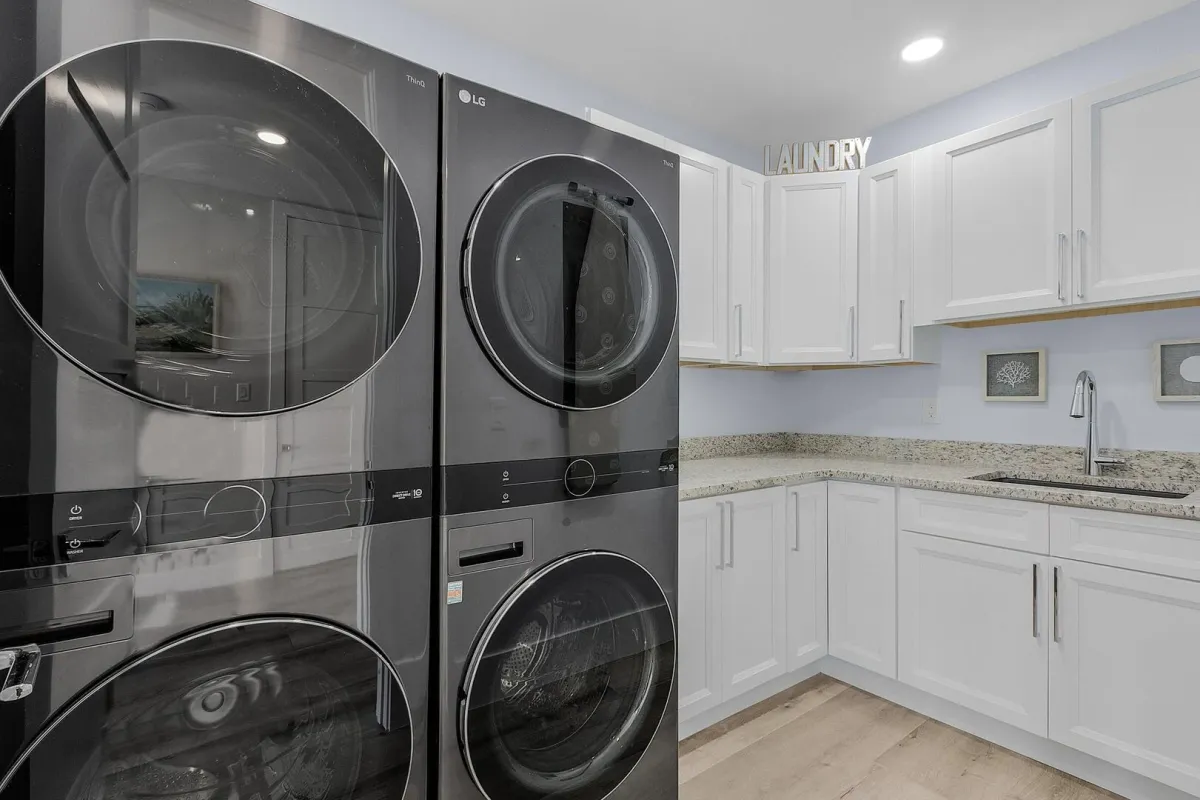 Wander Fort Myers Oasis #23