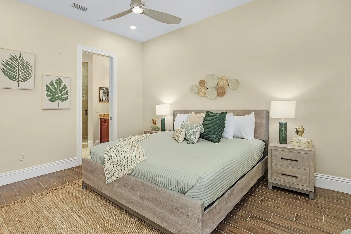 Wander Fort Myers Mist #24