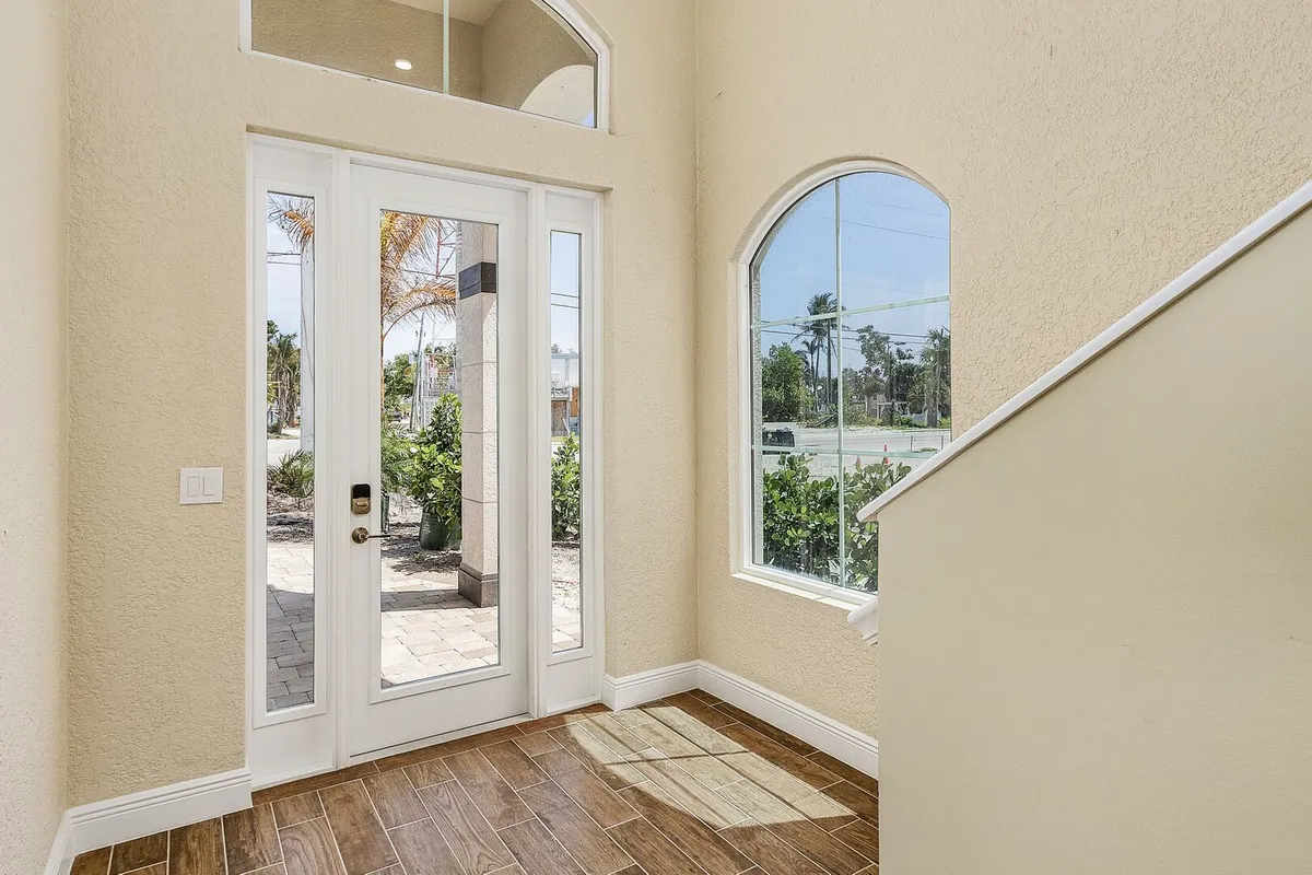 Wander Fort Myers Mist #16