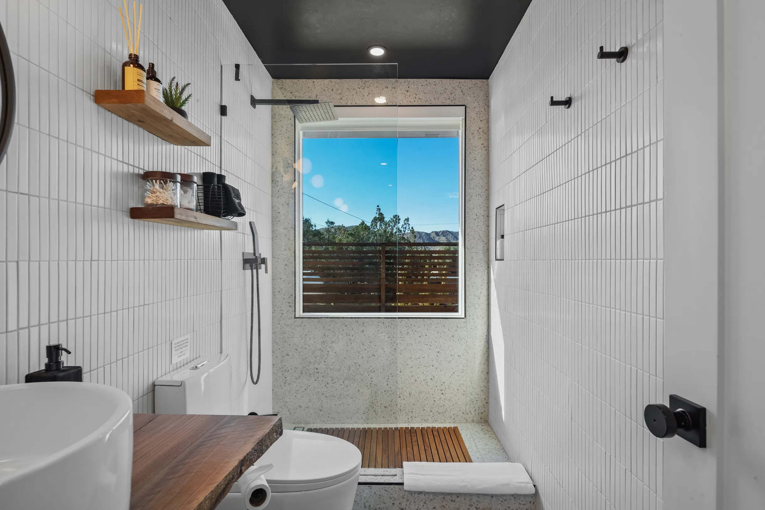 Calico Landing, Desert Pool + Spa Retreat #26