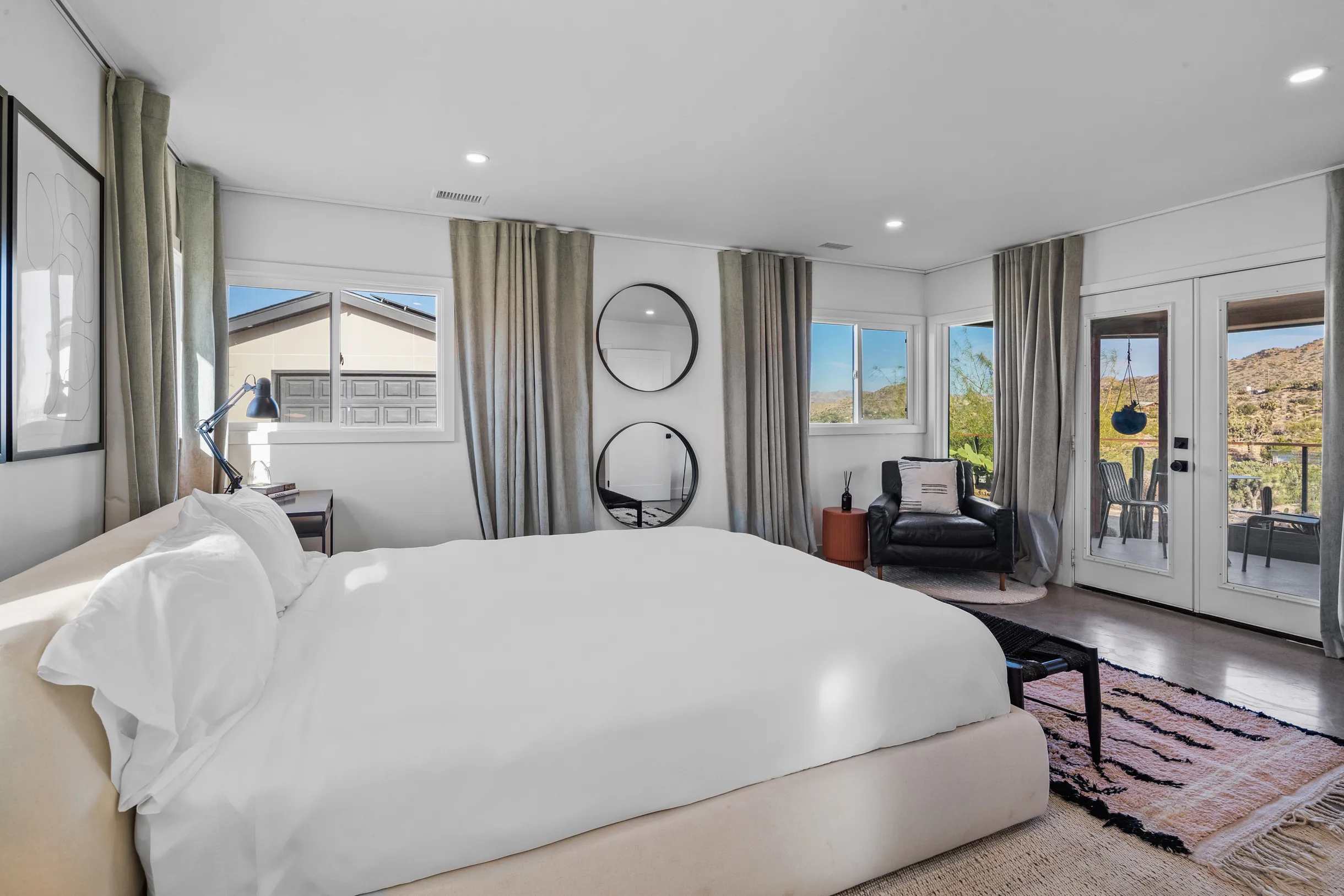 Calico Landing, Desert Pool + Spa Retreat #18