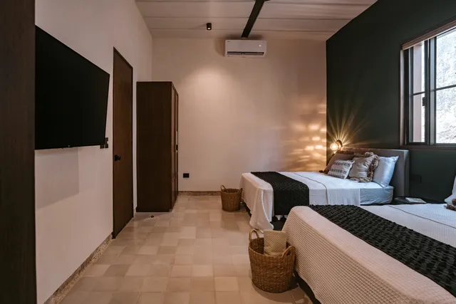 Bedroom 4 image 1