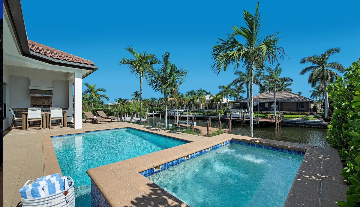 Wander Marco Palms #29