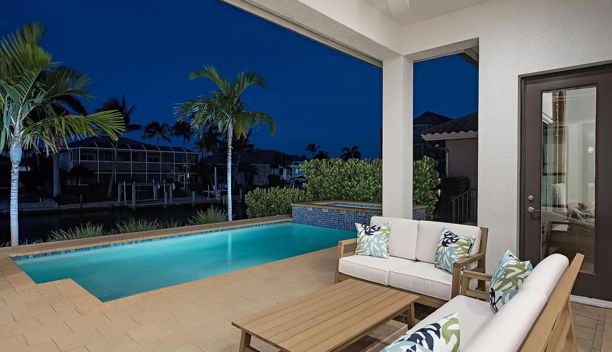 Wander Marco Palms #18