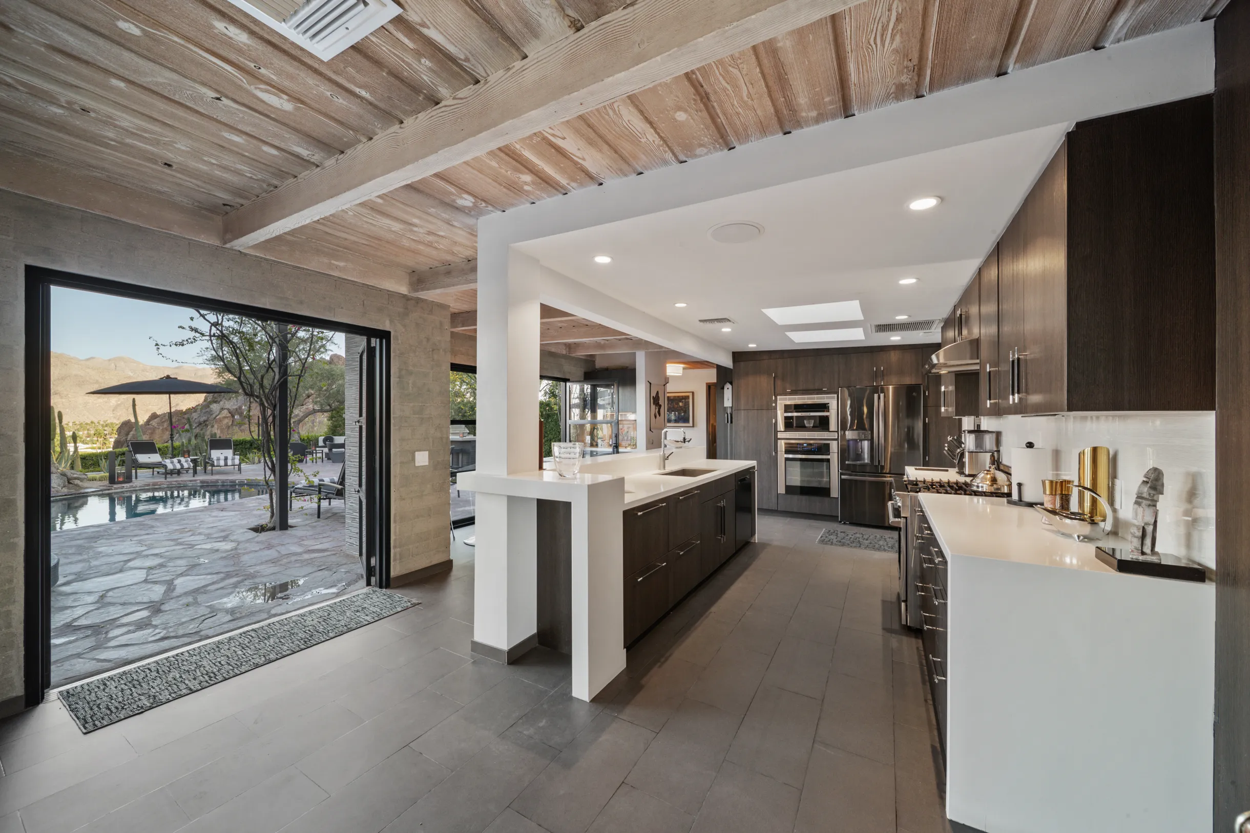 Wander Palm Springs Summit #94