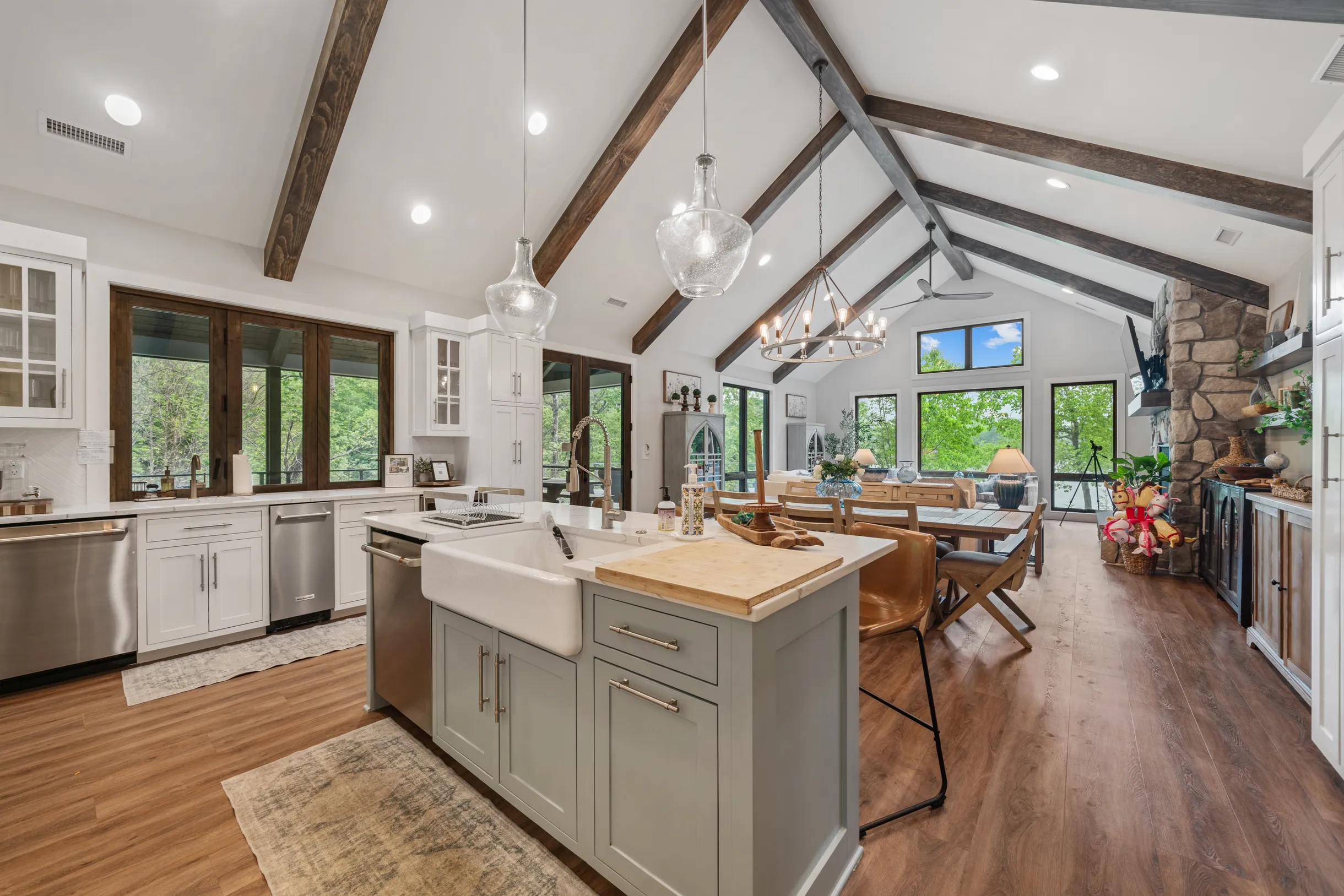 Wander Lake Lure Waters #84