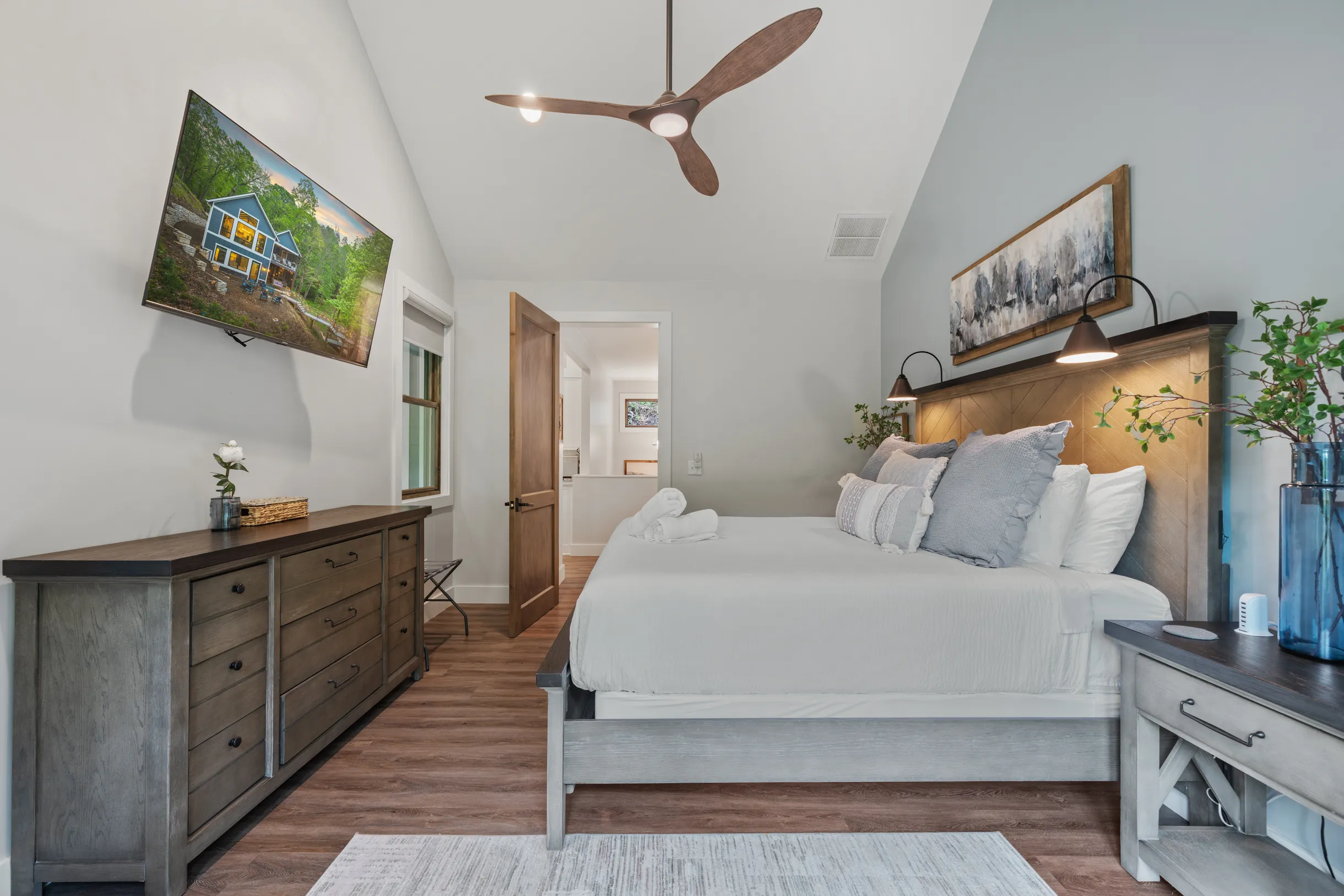 Wander Lake Lure Waters #47