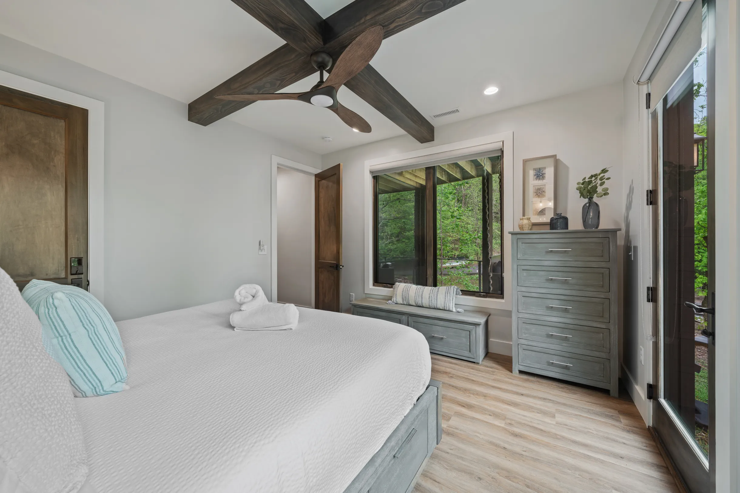 Wander Lake Lure Waters #30