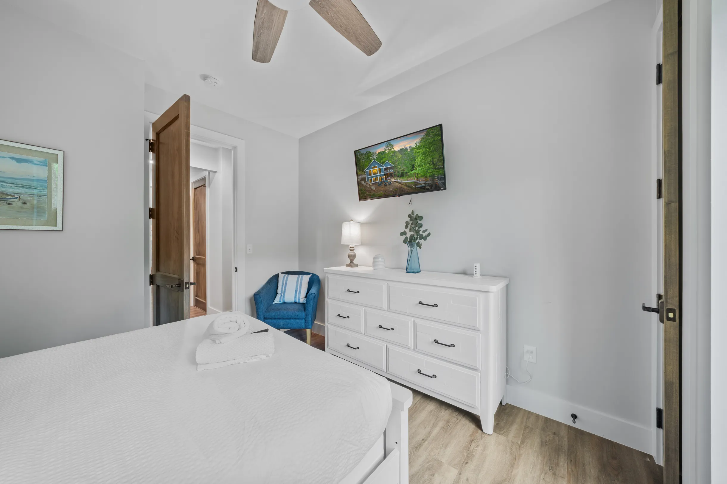 Wander Lake Lure Waters #52