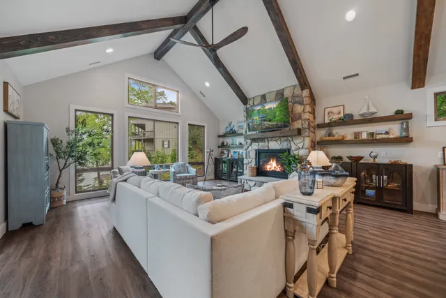 Lake Lure Waters property photo 3