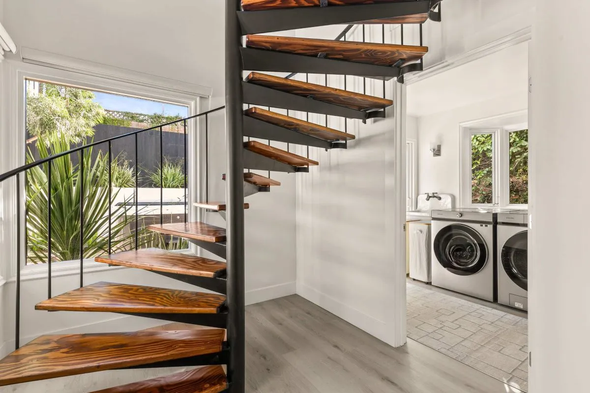 Wander San Diego Glow