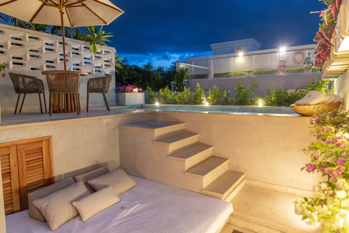 Wander Cartagena Palms #40