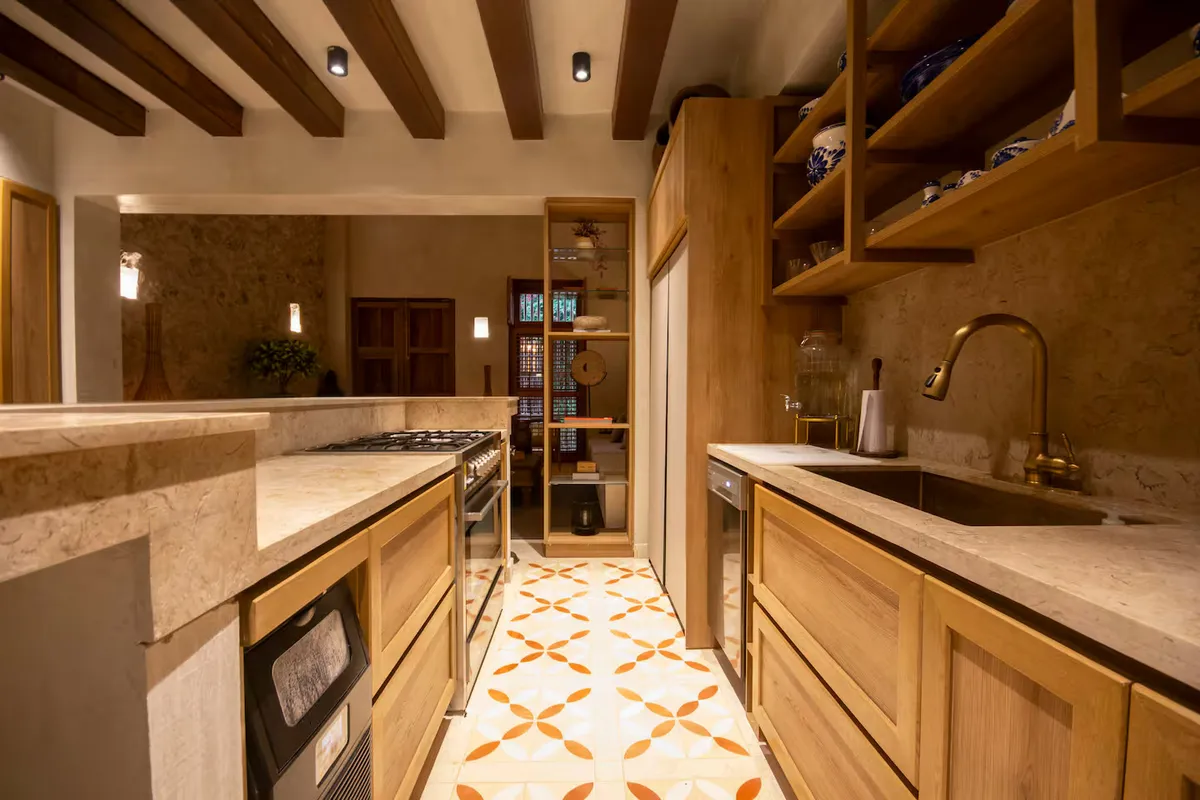 Wander Cartagena Palms