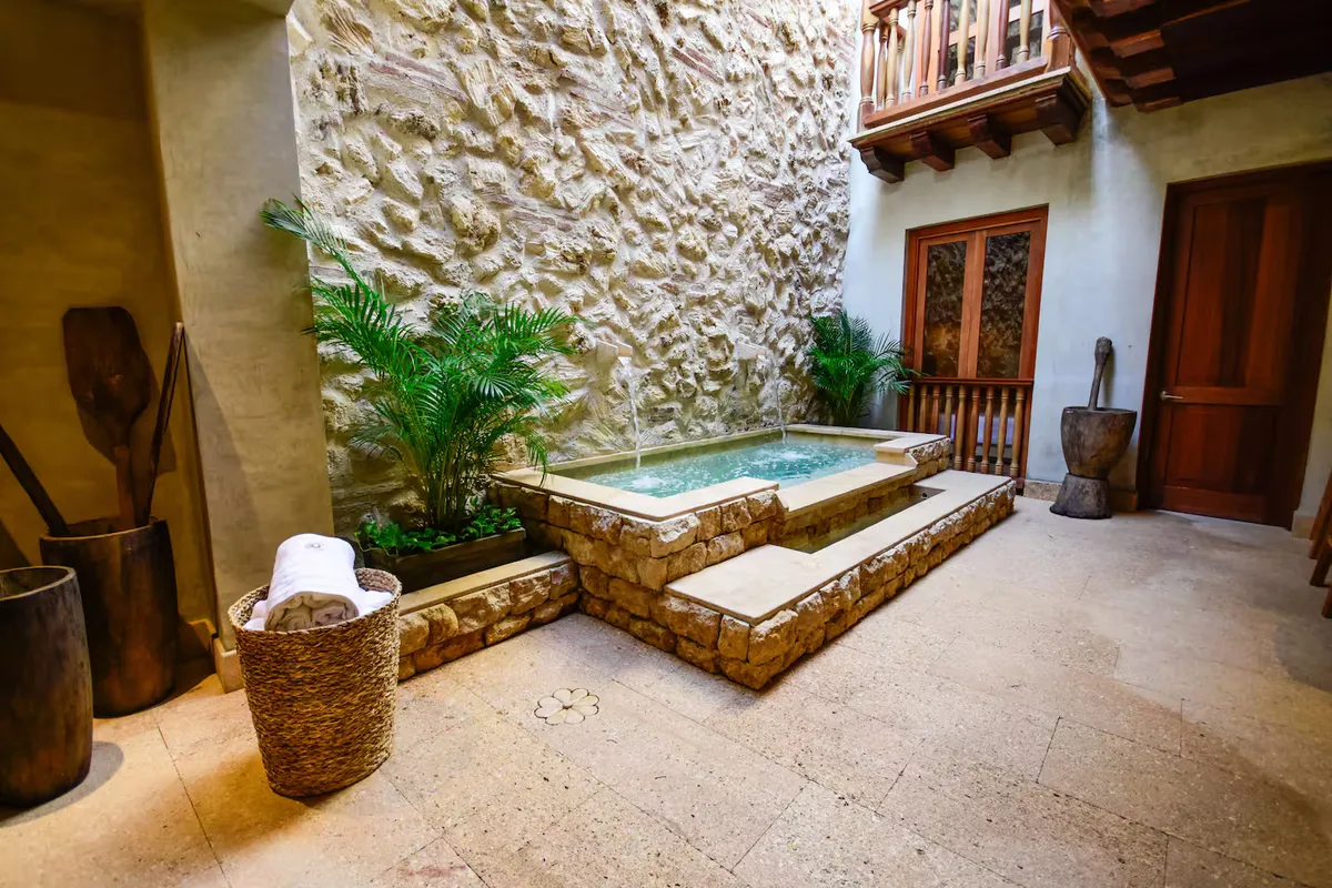 Wander Cartagena Breeze #21