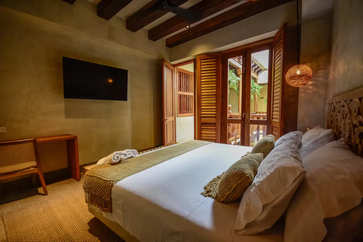 Wander Cartagena Breeze #25