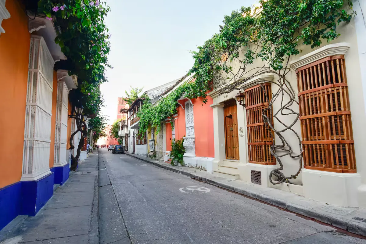 Wander Cartagena Breeze #5