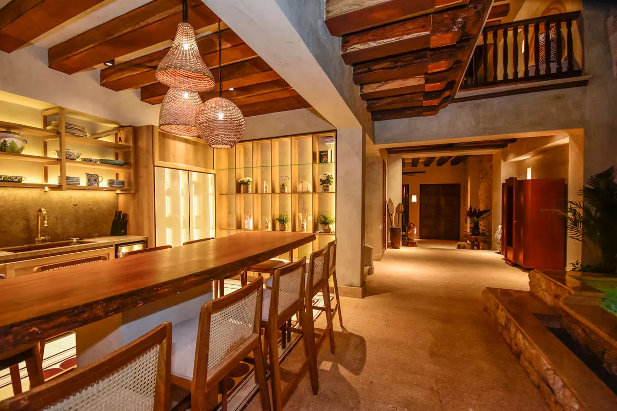 Wander Cartagena Breeze