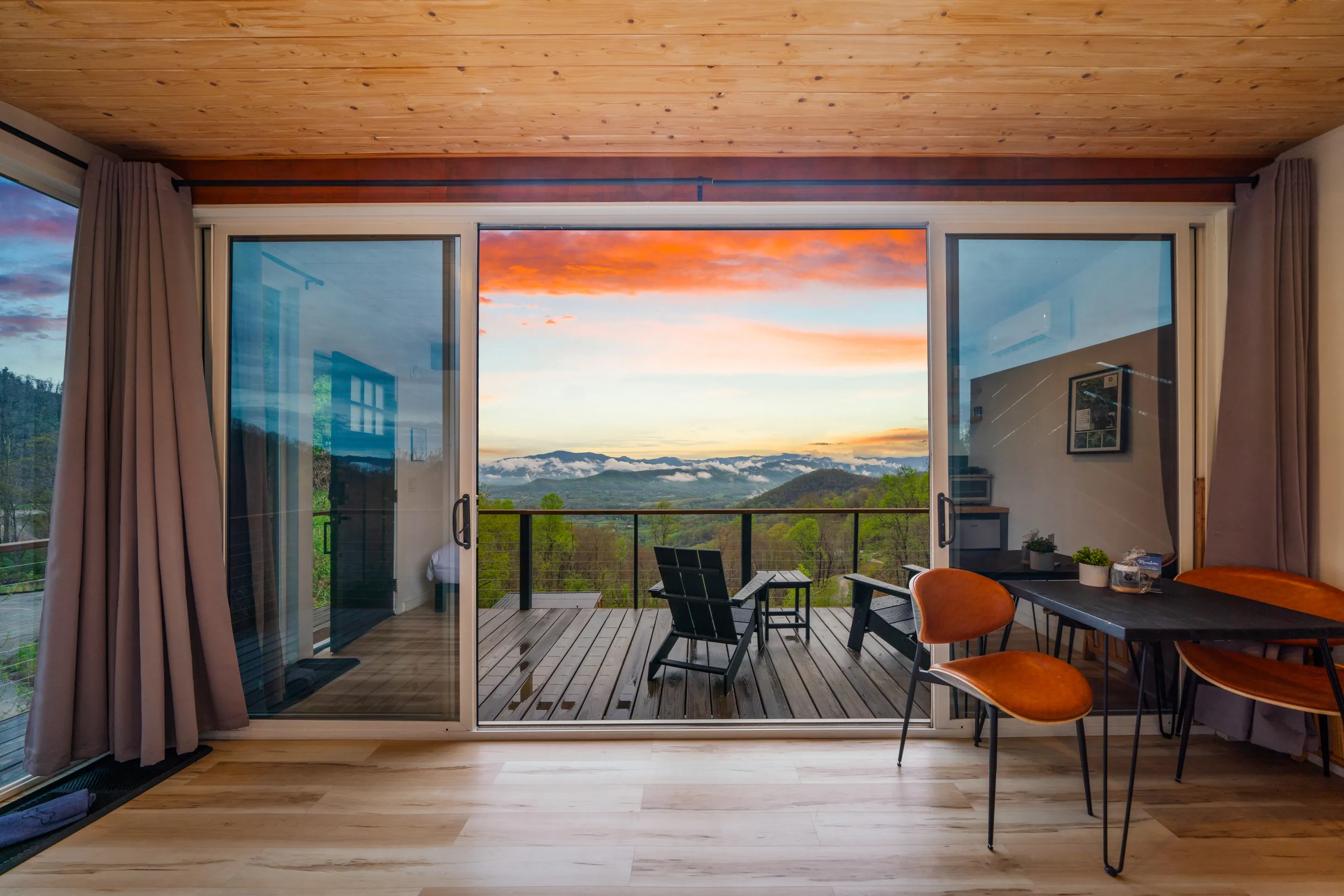Wander Glass Cabin #3