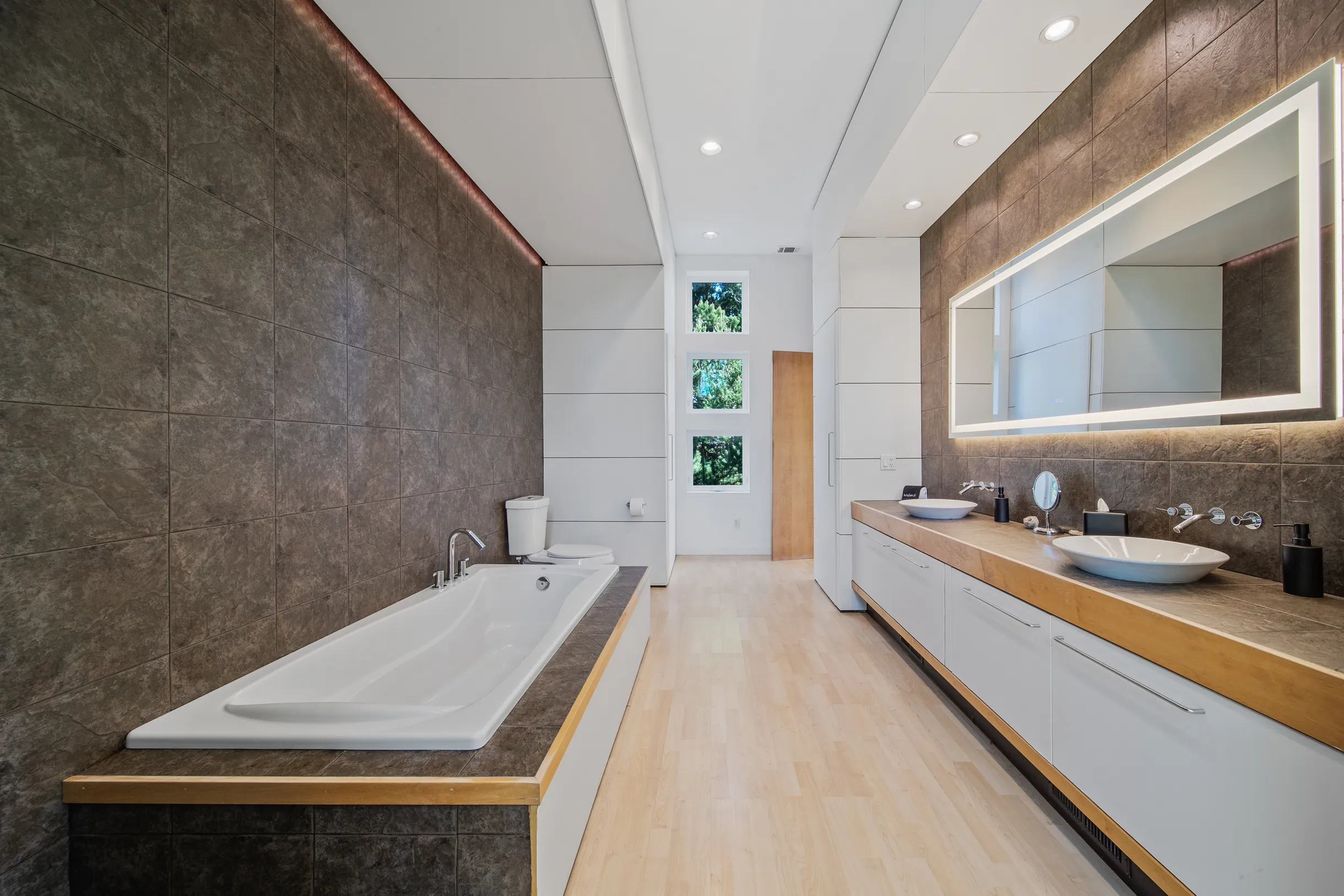 Wander Port Orford #28