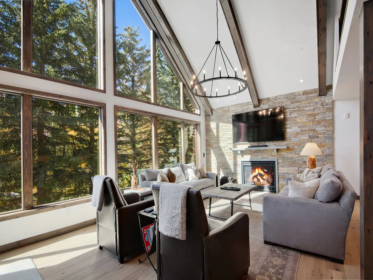 Aprés Chalet #23