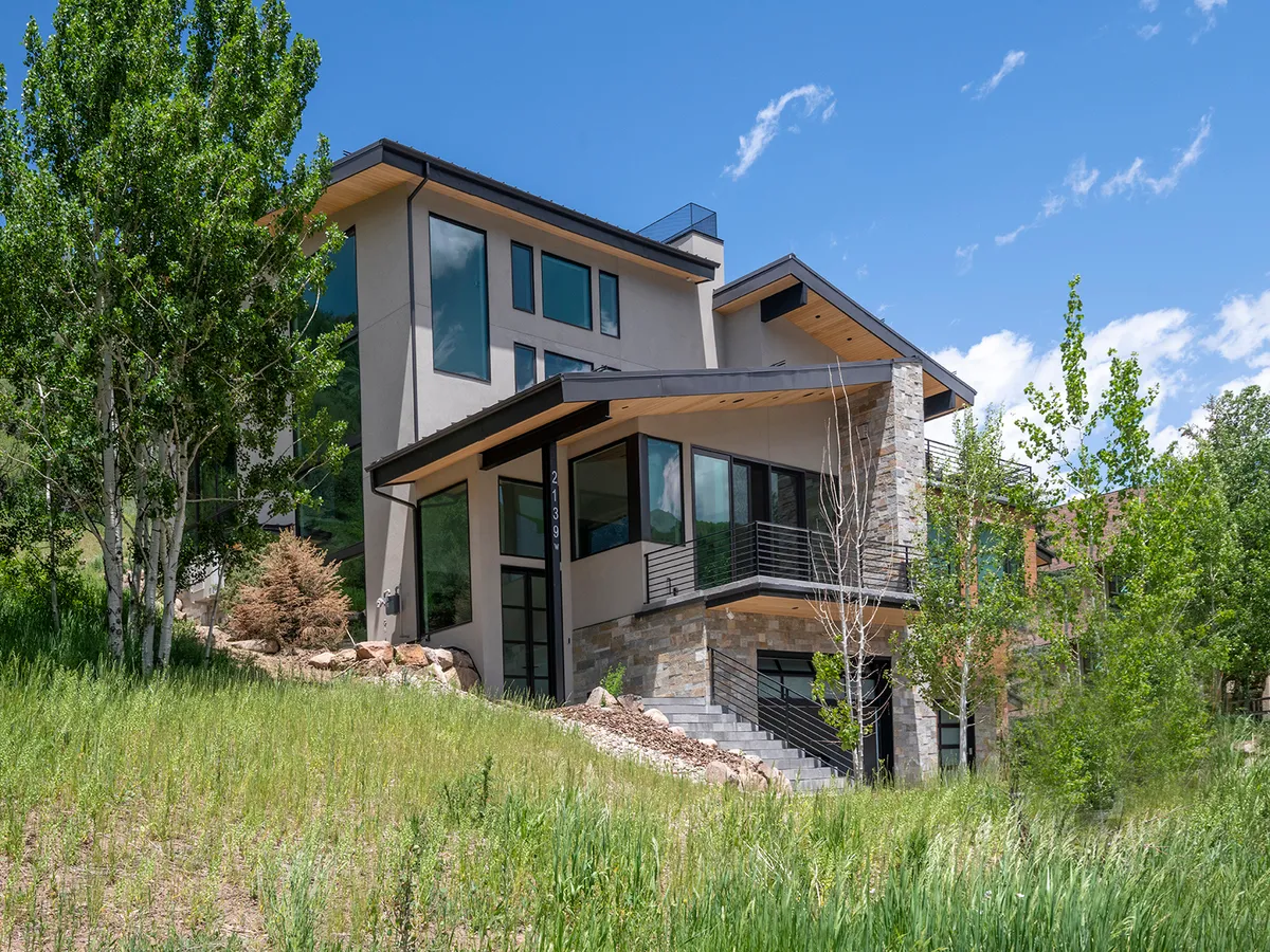 Wander Vail Summit #33