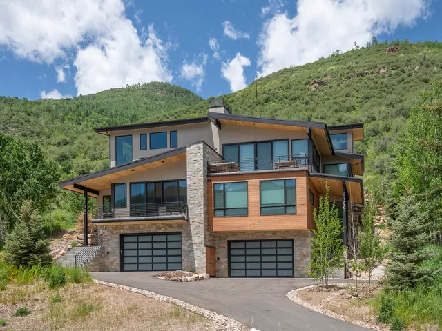 Wander Vail Summit #4