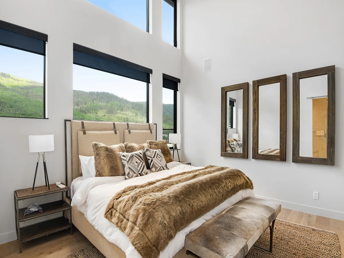 Wander Vail Summit #28