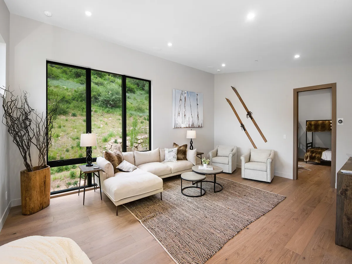 Wander Vail Summit #35